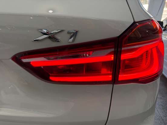 BMW-X1-2.0 16V TURBO ACTIVEFLEX SDRIVE20I 4P AUTOMÁTICO BMW-X1-2016