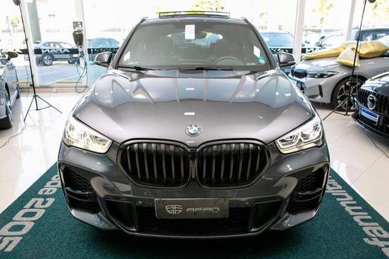 BMW-X1-2022