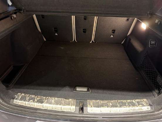 BMW-X1-2021