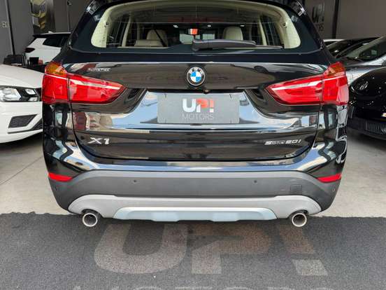 BMW-X1-2.0 16V TURBO ACTIVEFLEX SDRIVE20I X-LINE 4P AUTOMÁTICO BMW-X1-2019