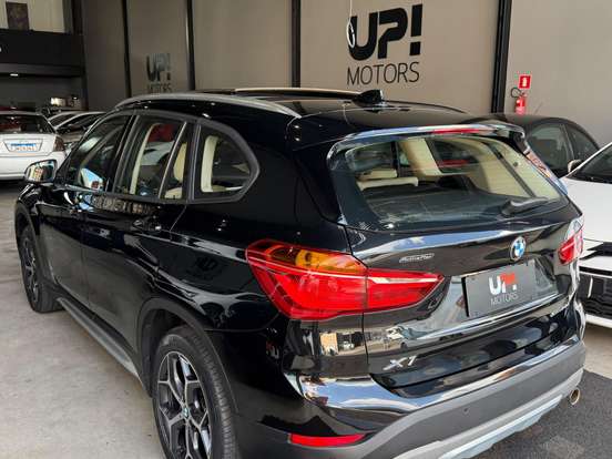 BMW-X1-2.0 16V TURBO ACTIVEFLEX SDRIVE20I X-LINE 4P AUTOMÁTICO BMW-X1-2019