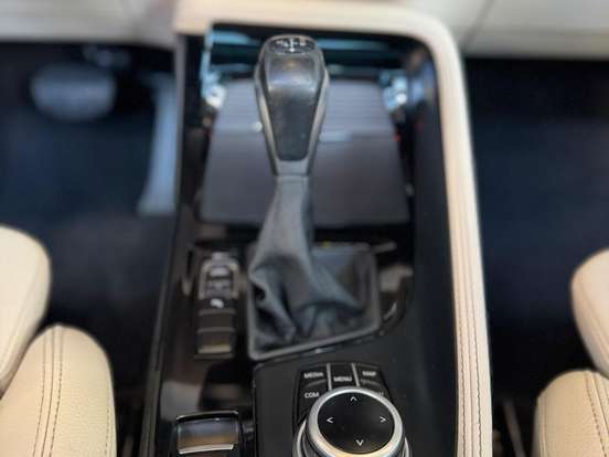 BMW-X1-2.0 16V TURBO ACTIVEFLEX SDRIVE20I X-LINE 4P AUTOMÁTICO BMW-X1-2019