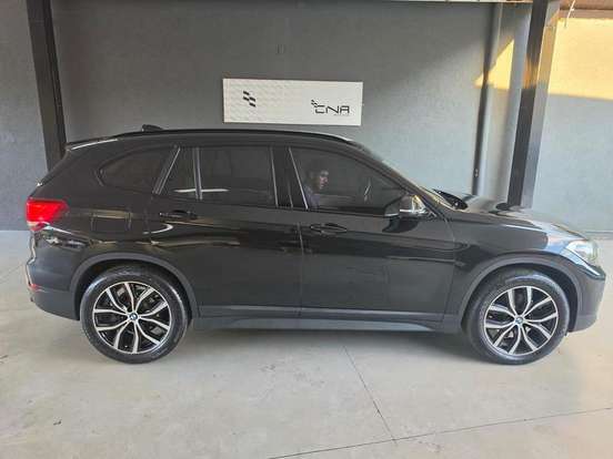 BMW-X1-2.0 16V TURBO ACTIVEFLEX XDRIVE25I SPORT 4P AUTOMÁTICO BMW-X1-2022