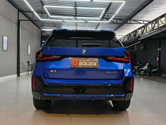 BMW-X1-2.0 16V TURBO GASOLINA SDRIVE20I M SPORT STEPTRONIC BMW-X1-2024