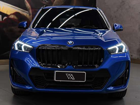 BMW-X1-2024