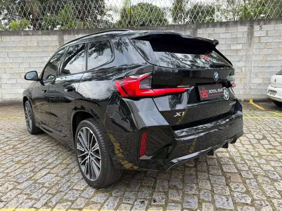 BMW-X1-2025