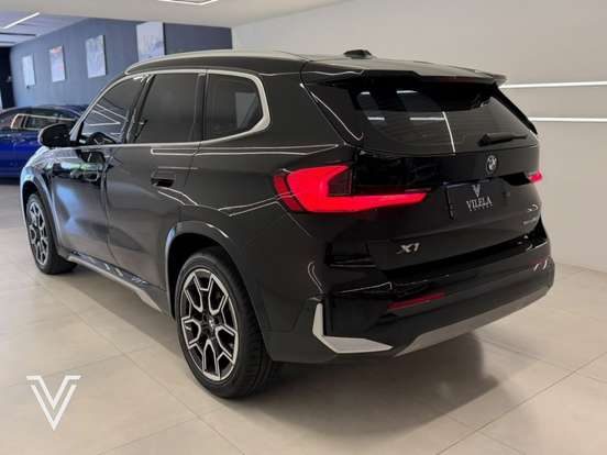 BMW-X1-2.0 16V TURBO GASOLINA SDRIVE20I X-LINE STEPTRONIC BMW-X1-2024