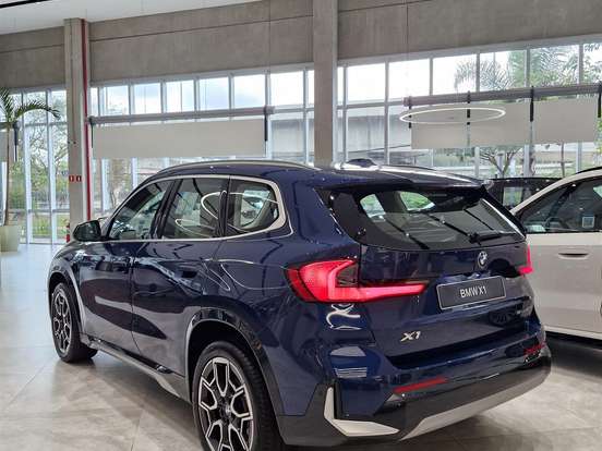 BMW-X1-2.0 16V TURBO GASOLINA SDRIVE20I X-LINE STEPTRONIC BMW-X1-2026