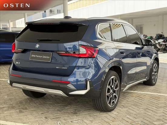 BMW-X1-2024