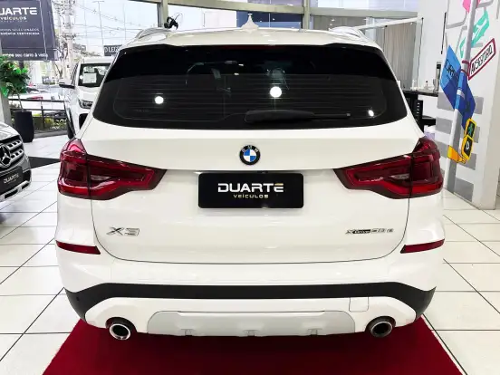 BMW-X3-2021