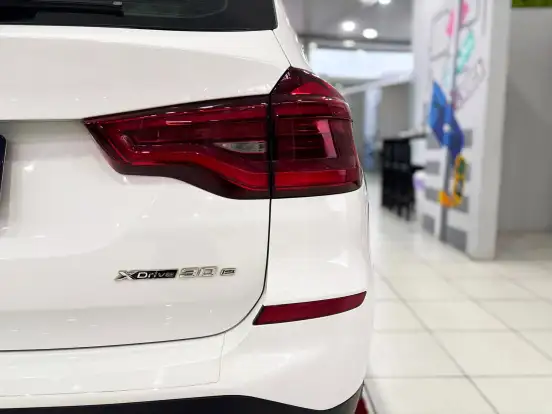 BMW-X3-2.0 16V HÍBRIDO XDRIVE30E STEPTRONIC BMW-X3-2021