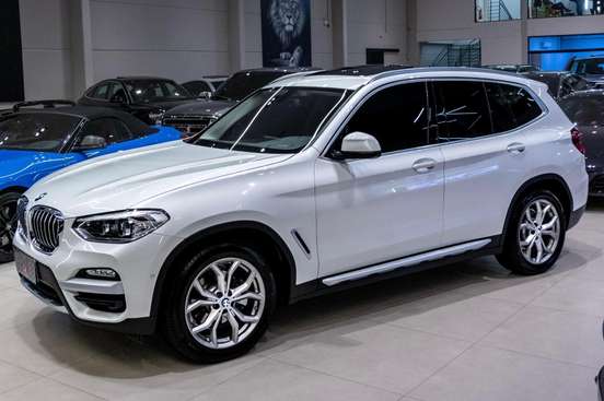 BMW-X3-2018