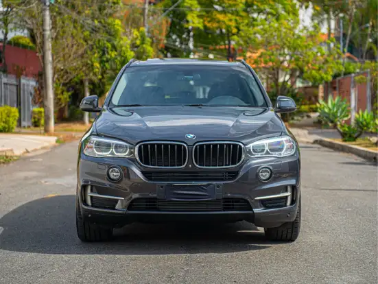 BMW-X5-2018