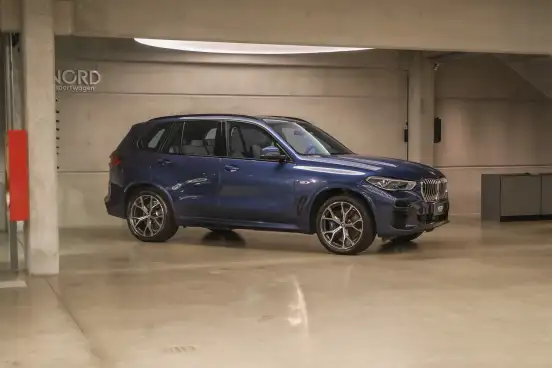 BMW-X5-2022