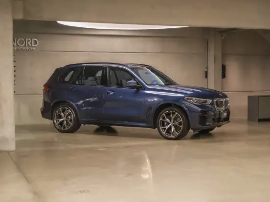BMW-X5-3.0 I6 TURBO HÍBRIDO XDRIVE45E M SPORT AUTOMÁTICO BMW-X5-2022