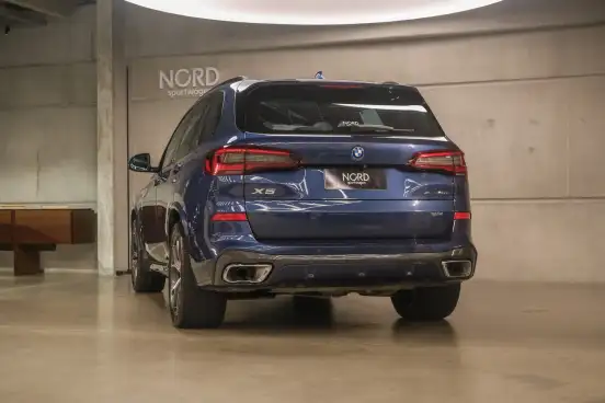 BMW-X5-2022
