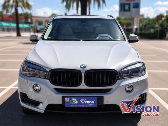 BMW-X5-2018