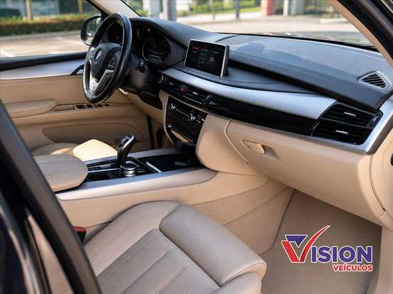 BMW-X5-3.0 4X4 30D I6 TURBO DIESEL 4P AUTOMÁTICO BMW-X5-2018