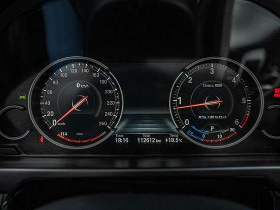 BMW-X5-3.0 4X4 M50D I6 TURBO DIESEL 4P AUTOMÁTICO BMW-X5-2015