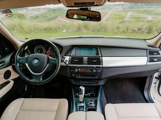BMW-X5-3.0 I6 TURBO GASOLINA XDRIVE35I AUTOMÁTICO BMW-X5-2011