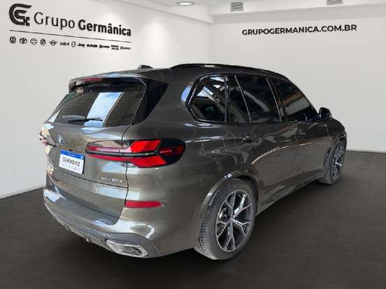 BMW-X5-3.0 I6 TURBO HÍBRIDO XDRIVE50E M SPORT AUTOMÁTICO BMW-X5-2025