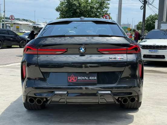 BMW-X6-2024