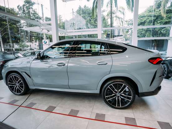 BMW-X6-3.0 TWINPOWER GASOLINA XDRIVE40I M SPORT DARK EDITION AUTOMÁTICO BMW-X6-2026
