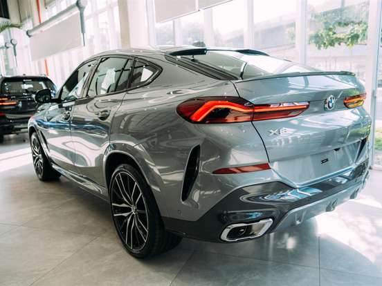 BMW-X6-3.0 TWINPOWER GASOLINA XDRIVE40I M SPORT DARK EDITION AUTOMÁTICO BMW-X6-2026