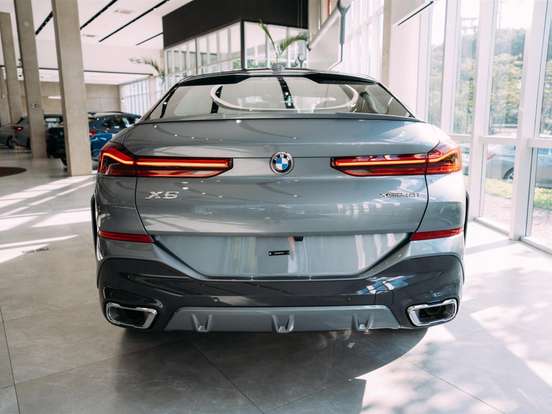 BMW-X6-2026