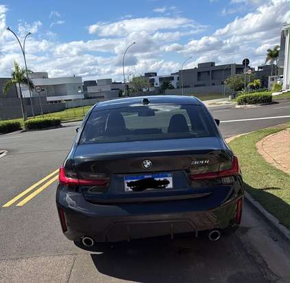 BMW-320i-2025