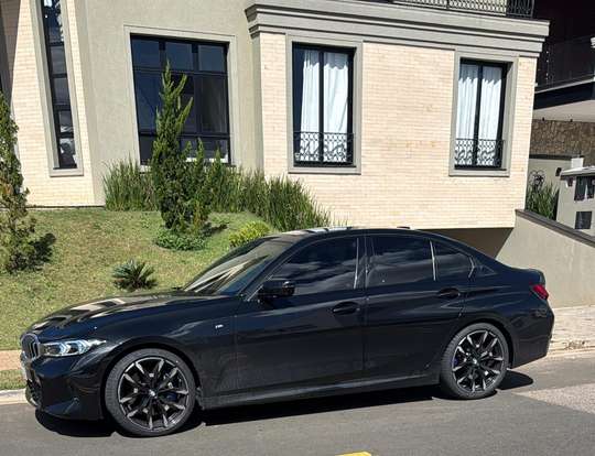 BMW-320i-2025