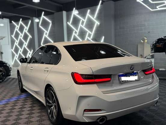 BMW-320i-2.0 16V TURBO FLEX SPORT GP AUTOMÁTICO BMW-320i-2023