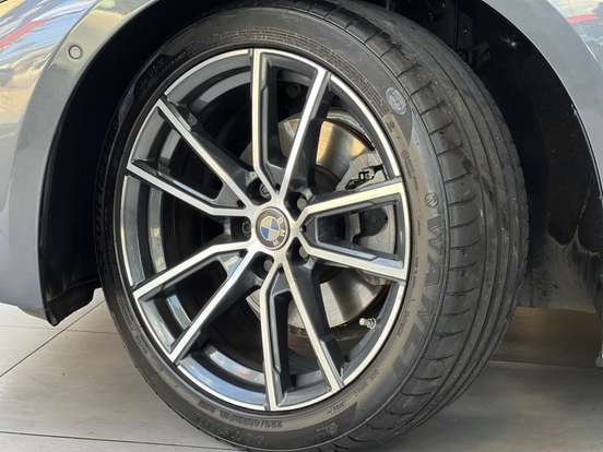 BMW-320i-2.0 16V TURBO GASOLINA SPORT AUTOMÁTICO BMW-320i-2019