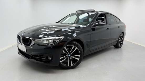 BMW-320i-2016