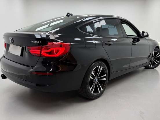 BMW-320i-2.0 GT SPORT 16V TURBO GASOLINA 4P AUTOMÁTICO BMW-320i-2016