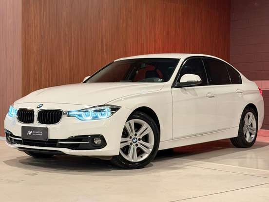 BMW-320i-2.0 SPORT 16V TURBO ACTIVE FLEX 4P AUTOMÁTICO BMW-320i-2017