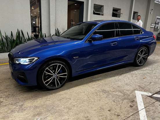 BMW-330e-2.0 16V TURBO HÍBRIDO M SPORT AUTOMÁTICO BMW-330e-2022