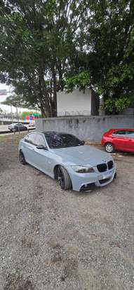 BMW-335i-2008