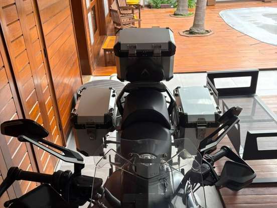 BMW-R 1250 GS PREMIUM TRIPLE BLACK BMW-R 1250 GS PREMIUM TRIPLE BLACK-2023