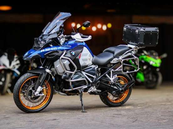 BMW-R 1250 GS ADVENTURE PREMIUM BMW-R 1250 GS ADVENTURE PREMIUM-2020