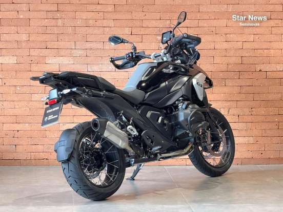 BMW-R 1300 GS TRIPLE BLACK BMW-R 1300 GS TRIPLE BLACK-2025