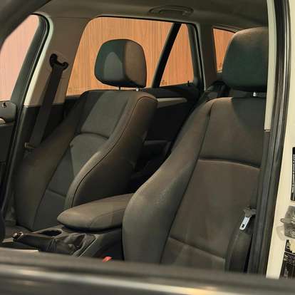 BMW-X1-2.0 16V GASOLINA SDRIVE18I 4P AUTOMÁTICO BMW-X1-2011