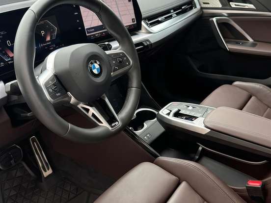 BMW-X1-2.0 16V TURBO GASOLINA SDRIVE20I M SPORT STEPTRONIC BMW-X1-2024