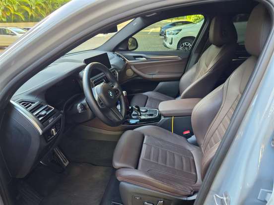 BMW-X4-2024
