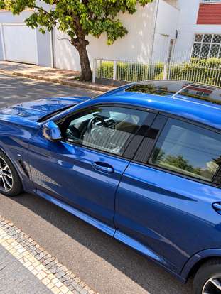 BMW-X4-2021