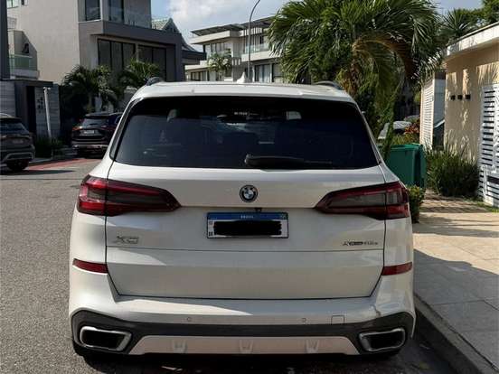 BMW-X5-3.0 I6 TURBO HÍBRIDO XDRIVE45E M SPORT AUTOMÁTICO BMW-X5-2021