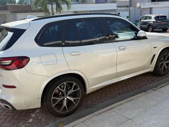 BMW-X5-3.0 I6 TURBO HÍBRIDO XDRIVE45E M SPORT AUTOMÁTICO BMW-X5-2021
