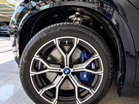 BMW-X5-3.0 I6 TURBO HÍBRIDO XDRIVE50E M SPORT AUTOMÁTICO BMW-X5-2024