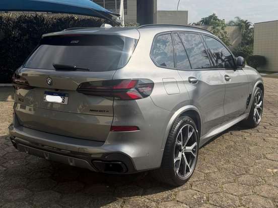 BMW-X5-3.0 I6 TURBO HÍBRIDO XDRIVE50E M SPORT AUTOMÁTICO BMW-X5-2024