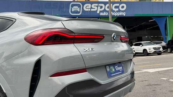 BMW-X6-2024